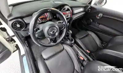 Mini Cooper 2014 1.5 гидро в Москве № 139368, миниатюра 7