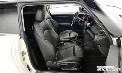 Mini Cooper 2014 1.5 гидро в Москве № 139368, миниатюра 10