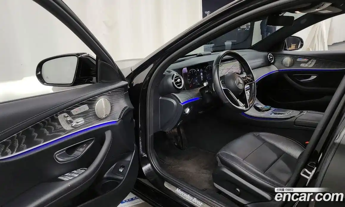 Mercedes-Benz E-Class 2022 2.0 гидро в Москве, фото 10