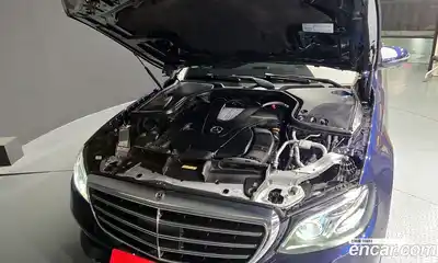 Mercedes-Benz E-Class 2020 3.0 гидро в Москве № 150711, миниатюра 6