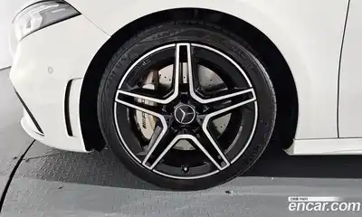 Mercedes-Benz A-Class 2020 2.0 гидро в Москве № 150728, миниатюра 4