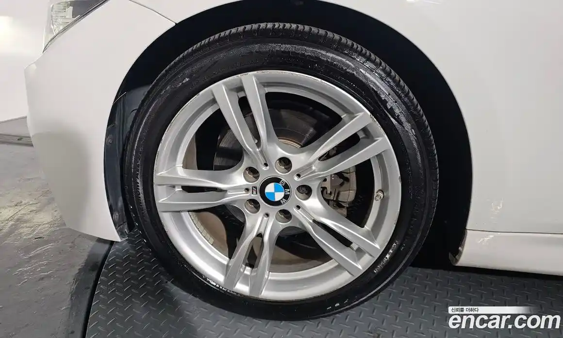 BMW 3-Series 2017 2.0 гидро в Москве № 156478, фото 5