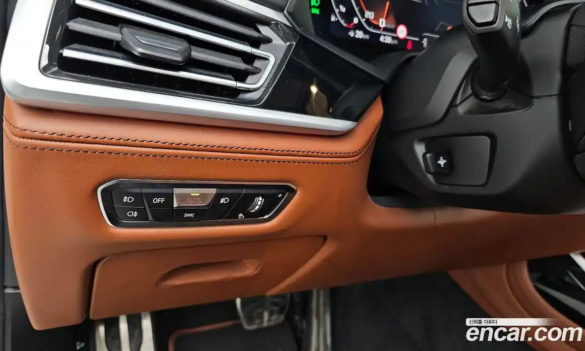 BMW X7 2021 4.4 гидро в Москве № 156668, фото 18