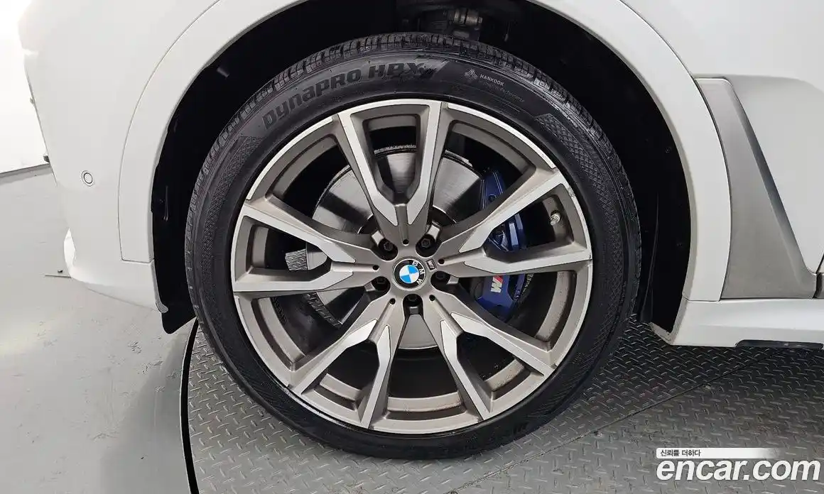 BMW X7 2021 4.4 гидро в Москве № 156668, фото 4
