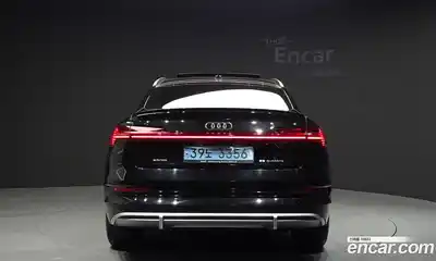 Audi e-tron 2021 0.2 гидро в Москве № 163466, миниатюра 4