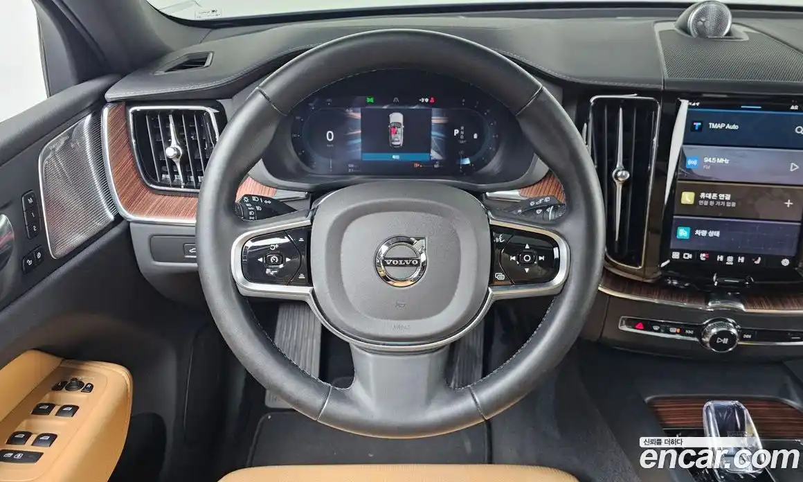 Volvo XC60 2025 2.0 гидро в Москве № 164300, фото 13