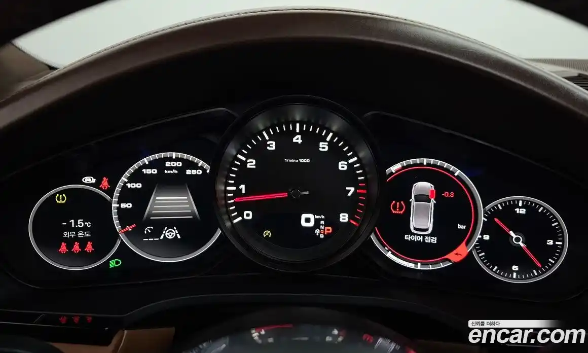 Porsche Cayenne 2022 3.0 гидро в Москве № 165044, фото 8