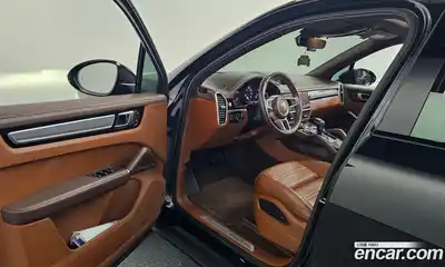 Porsche Cayenne 2022 3.0 гидро в Москве № 165044, миниатюра 10