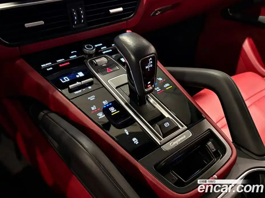 Porsche Cayenne 2021 3.0 гидро в Москве № 165732, фото 17