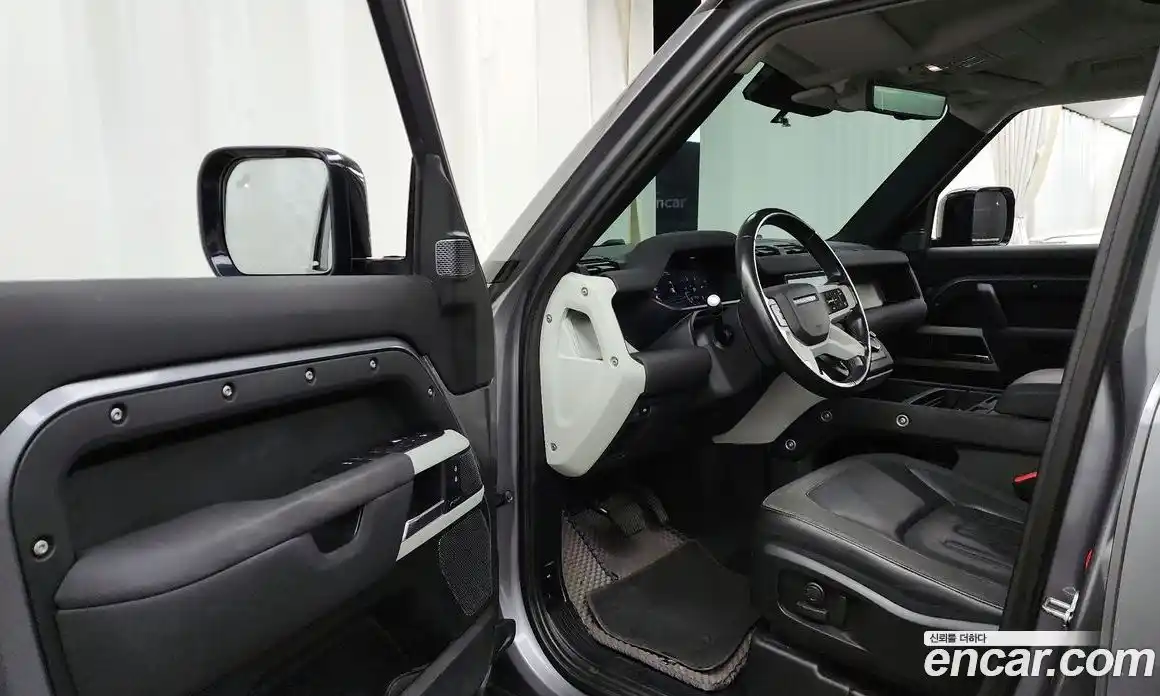 Land Rover Defender 2020 2.0 гидро в Москве № 166395, фото 10