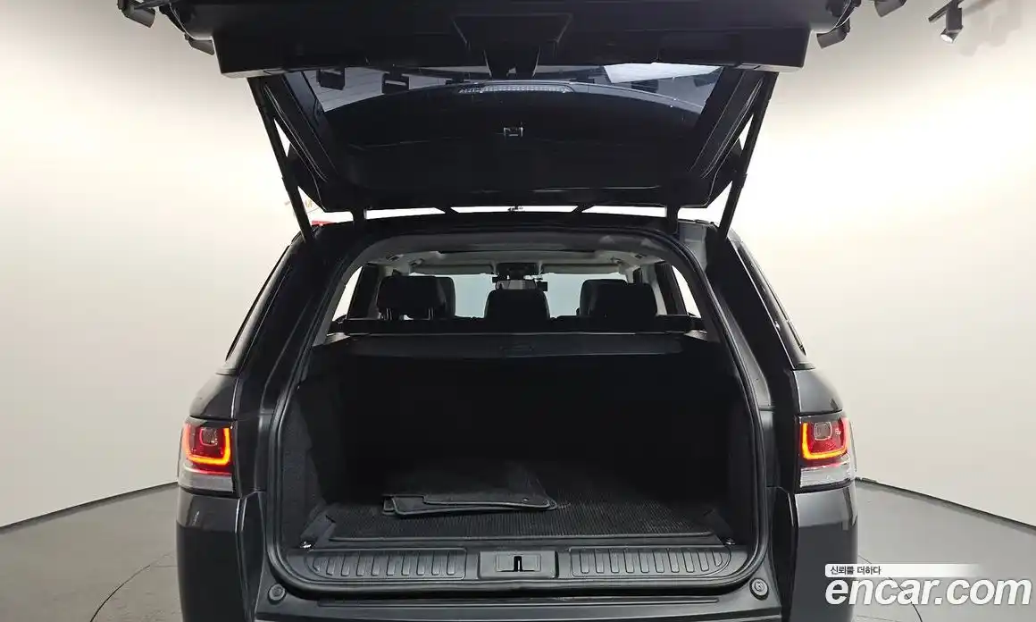 Land Rover Range-Rover Sport 2016 3.0 гидро в Москве № 166536, фото 20