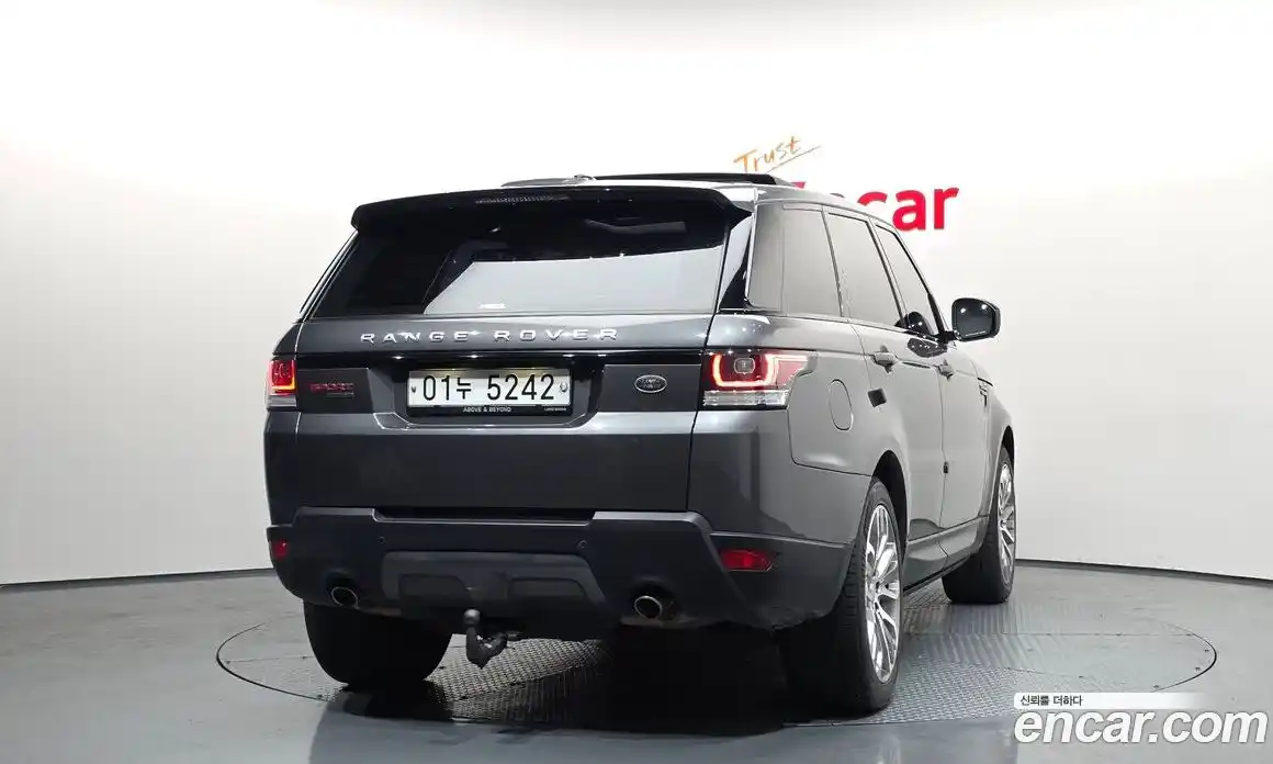 Land Rover Range-Rover Sport 2016 3.0 гидро в Москве № 166536, фото 4