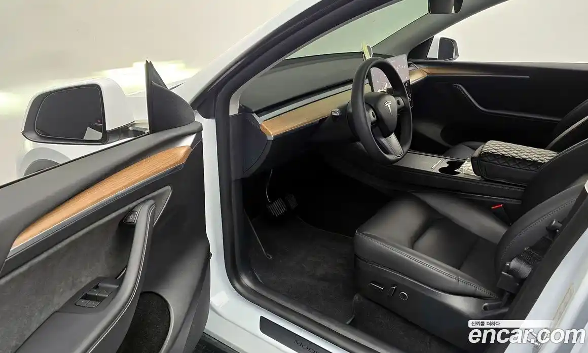 Tesla Model Y 2023 0.2 гидро в Москве № 167567, фото 11