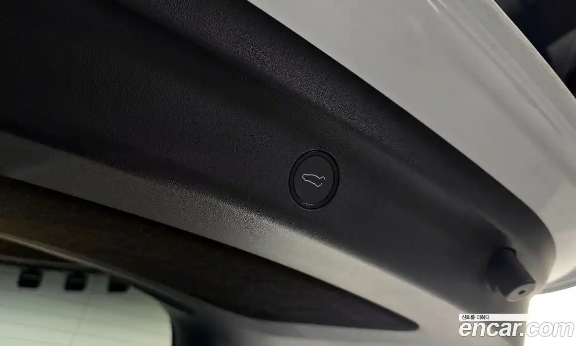 Tesla Model Y 2023 0.2 гидро в Москве № 167567, фото 14