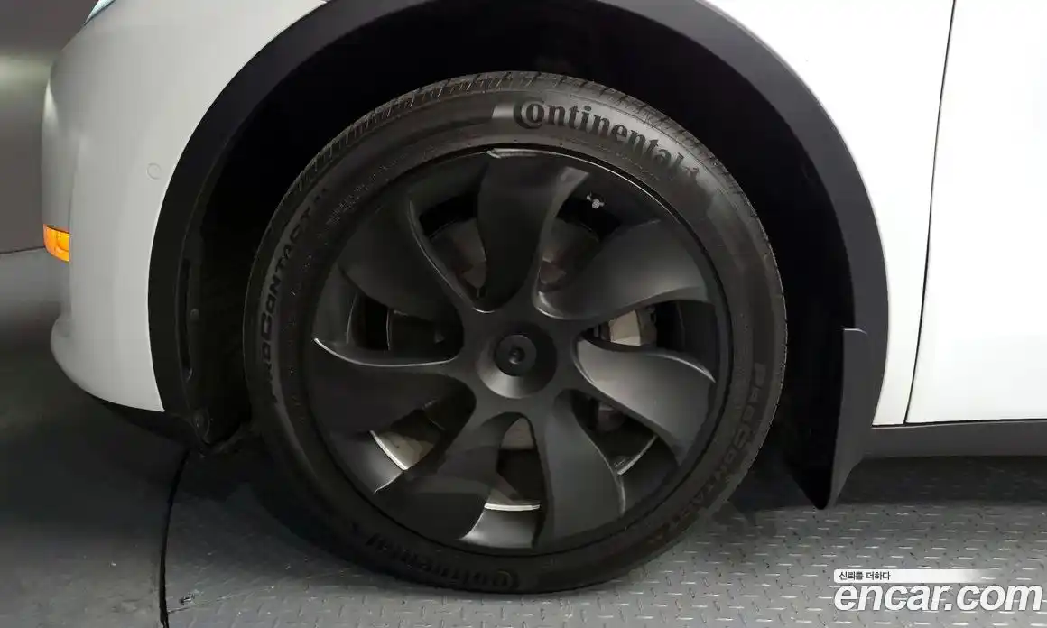 Tesla Model Y 2022 0.2 гидро в Москве № 167839, фото 5