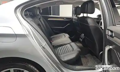 Volkswagen Passat 2021 2.0 гидро в Москве № 168433, миниатюра 12