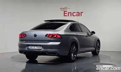 Volkswagen Passat 2021 2.0 гидро в Москве № 168433, миниатюра 2