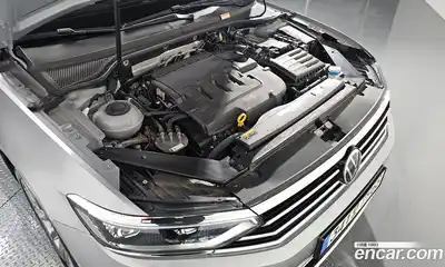 Volkswagen Passat 2021 2.0 гидро в Москве № 168433, миниатюра 6