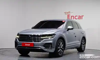 Volkswagen Touareg, 2021
