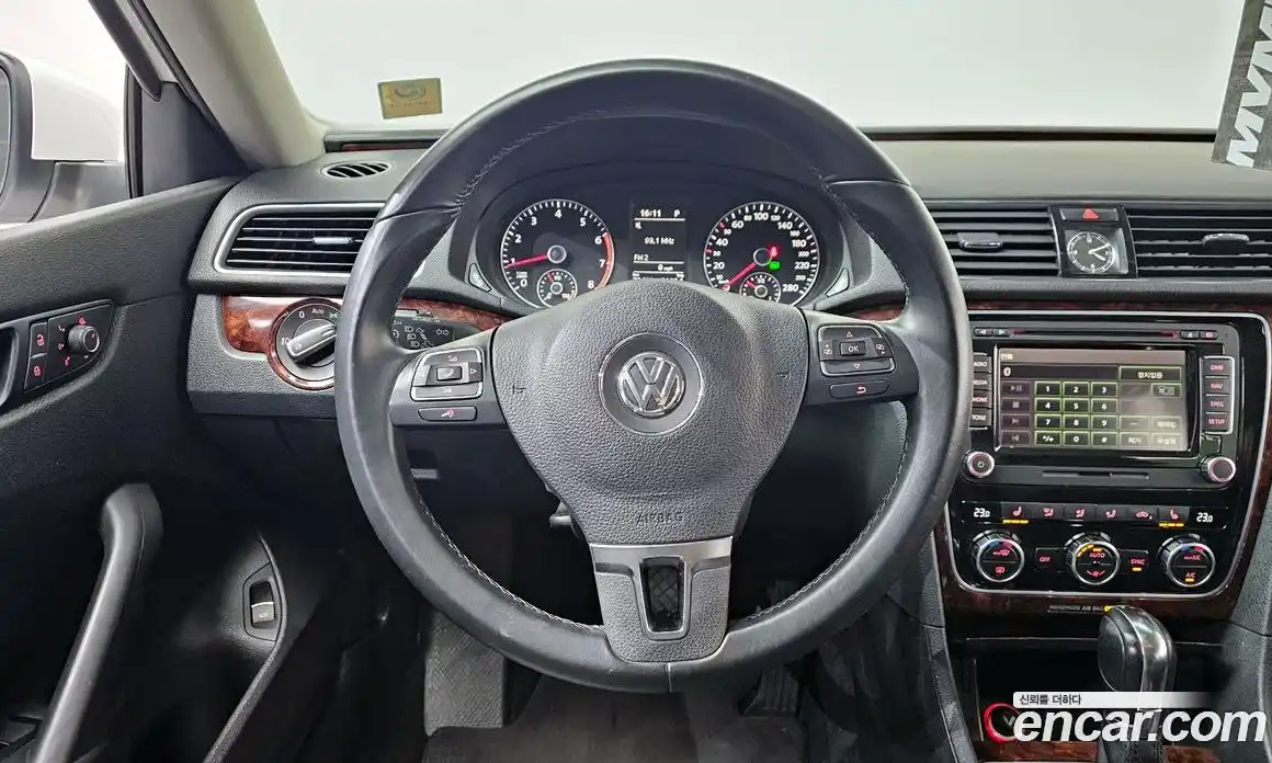 Volkswagen Passat 2013 2.5 гидро в Москве № 168884, фото 13