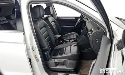 Volkswagen Tiguan 2020 2.0 гидро в Москве № 168915, миниатюра 12