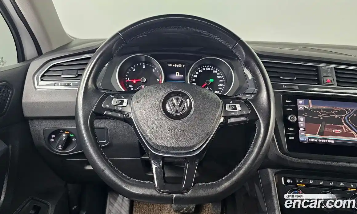 Volkswagen Tiguan 2020 2.0 гидро в Москве № 168915, фото 16