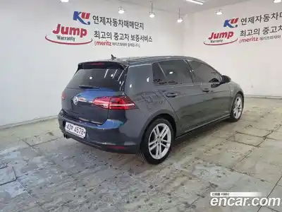 Volkswagen Golf 2015 2.0 гидро в Москве № 169102, миниатюра 5