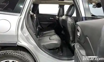 Jeep Cherokee 2015 2.4 гидро в Москве № 169875, миниатюра 12