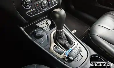 Jeep Cherokee 2015 2.4 гидро в Москве № 169875, миниатюра 9