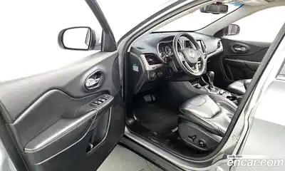 Jeep Cherokee 2015 2.4 гидро в Москве № 169875, миниатюра 10