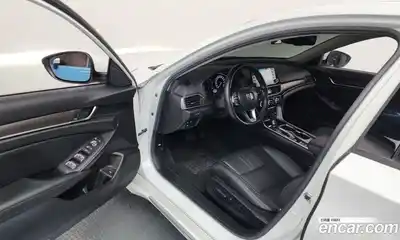 Honda Accord 2021 1.5 гидро в Москве № 170502, миниатюра 10