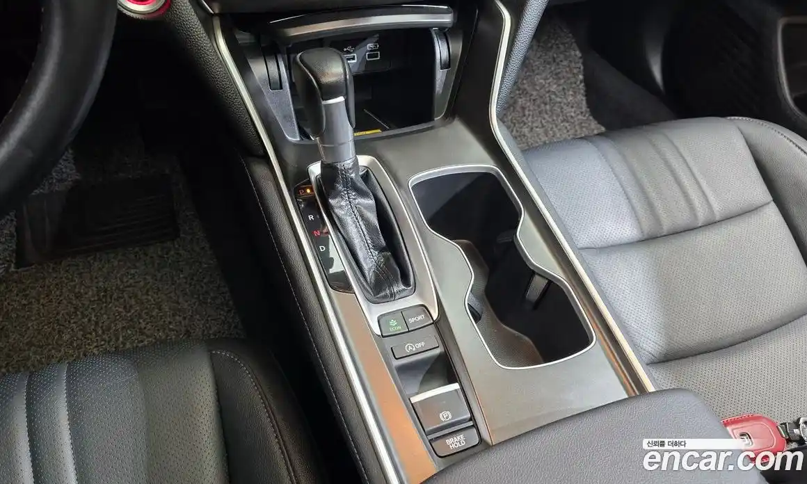 Honda Accord 2021 1.5 гидро в Москве № 170504, фото 9