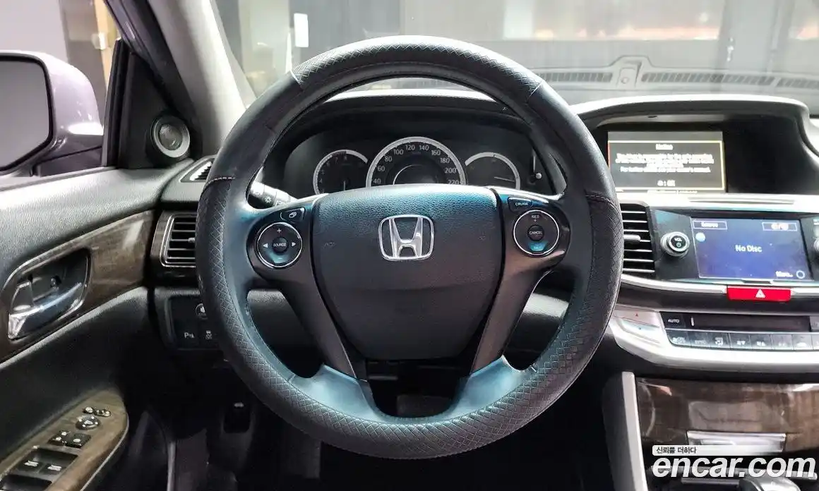 Honda Accord 2014 2.4 гидро в Москве № 170633, фото 13