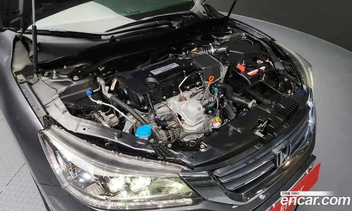Honda Accord 2014 2.4 гидро в Москве № 170633, фото 6