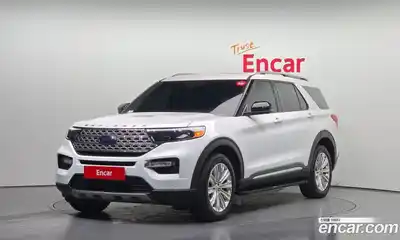Ford Explorer, 2022