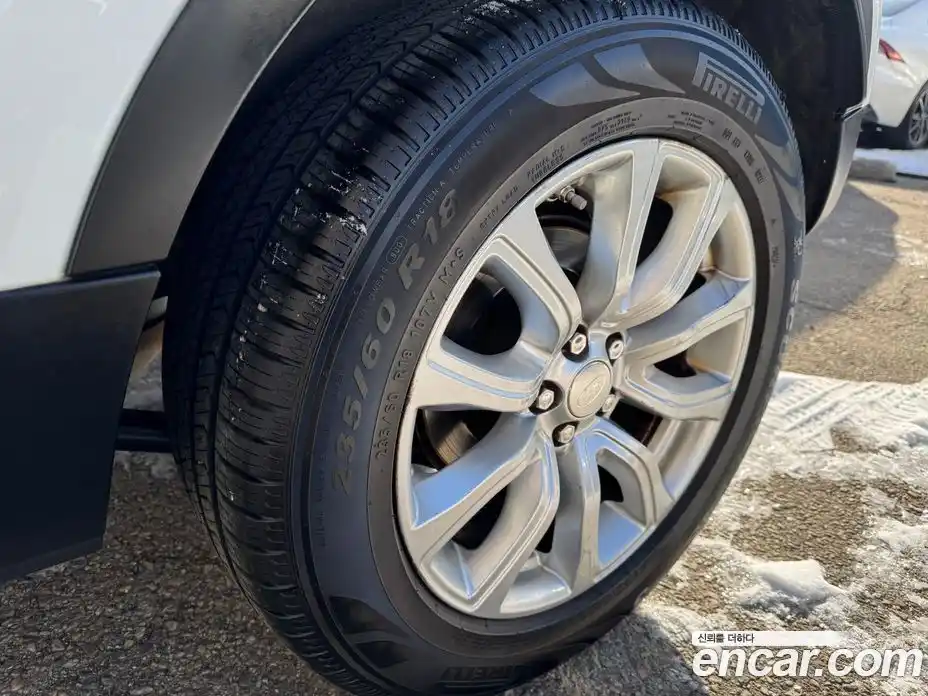 Land Rover Range-Rover Evoque 2015 2.2 гидро в Москве № 190523, фото 5