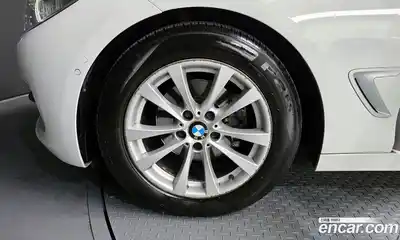 BMW 3-Series 2014 2.0 Автомат в Москве № 193137, миниатюра 5