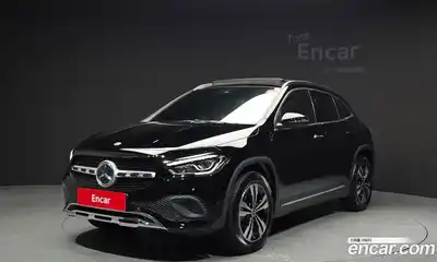 Mercedes-Benz GLA-Class, 2021