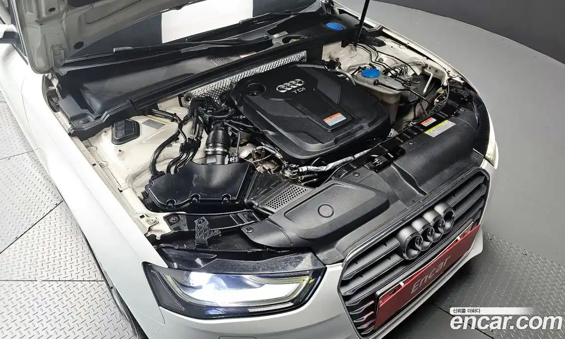 Audi A4 2015 2.0 гидро в Москве № 196645, фото 6