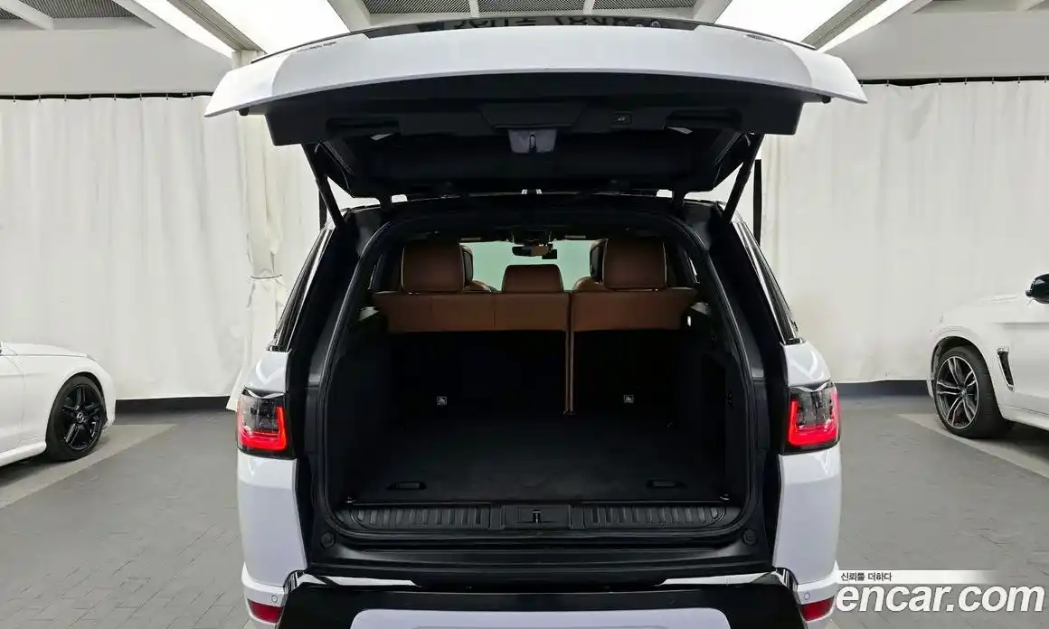 Land Rover Range-Rover Sport 2019 3.0 гидро в Москве № 198164, фото 20