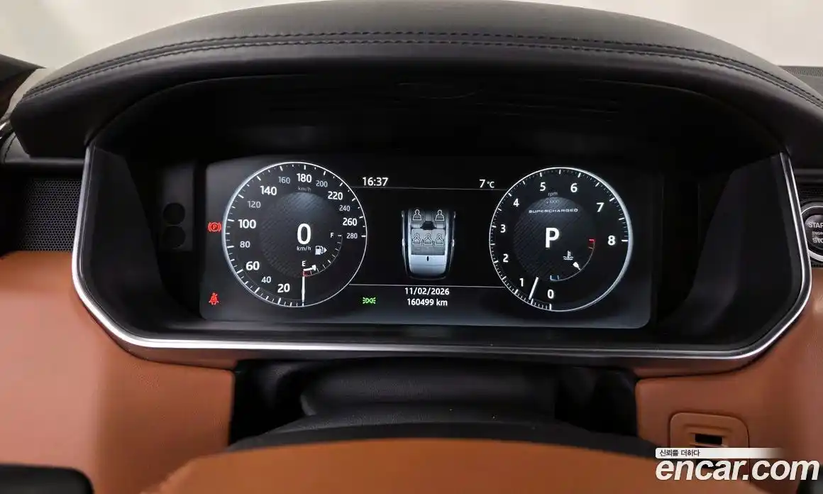 Land Rover Range-Rover 2017 5.0 гидро в Москве № 198294, фото 8