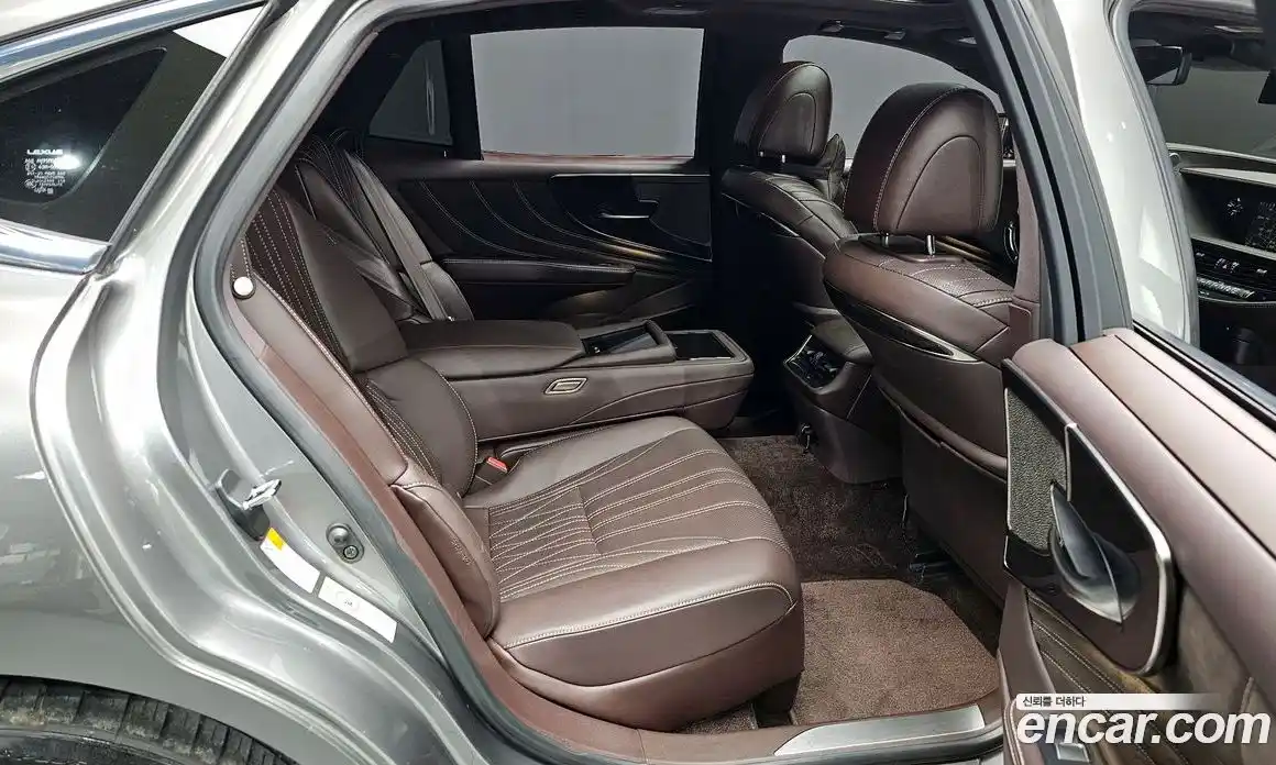 Lexus LS 2018 3.4 гидро в Москве № 198911, фото 12