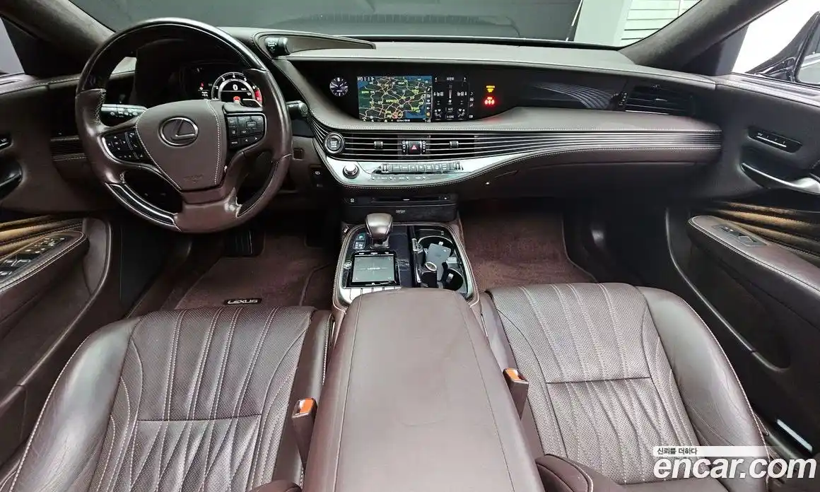 Lexus LS 2018 3.4 гидро в Москве № 198911, фото 7