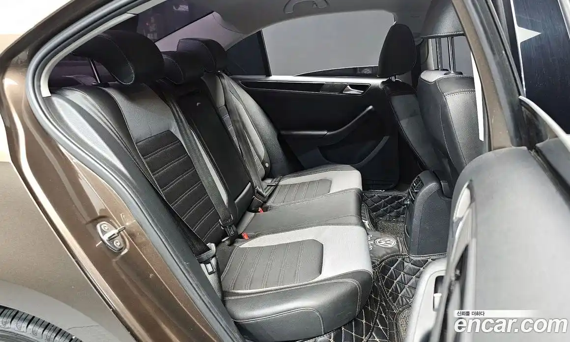 Volkswagen Jetta 2015 2.0 гидро в Москве № 201523, фото 12