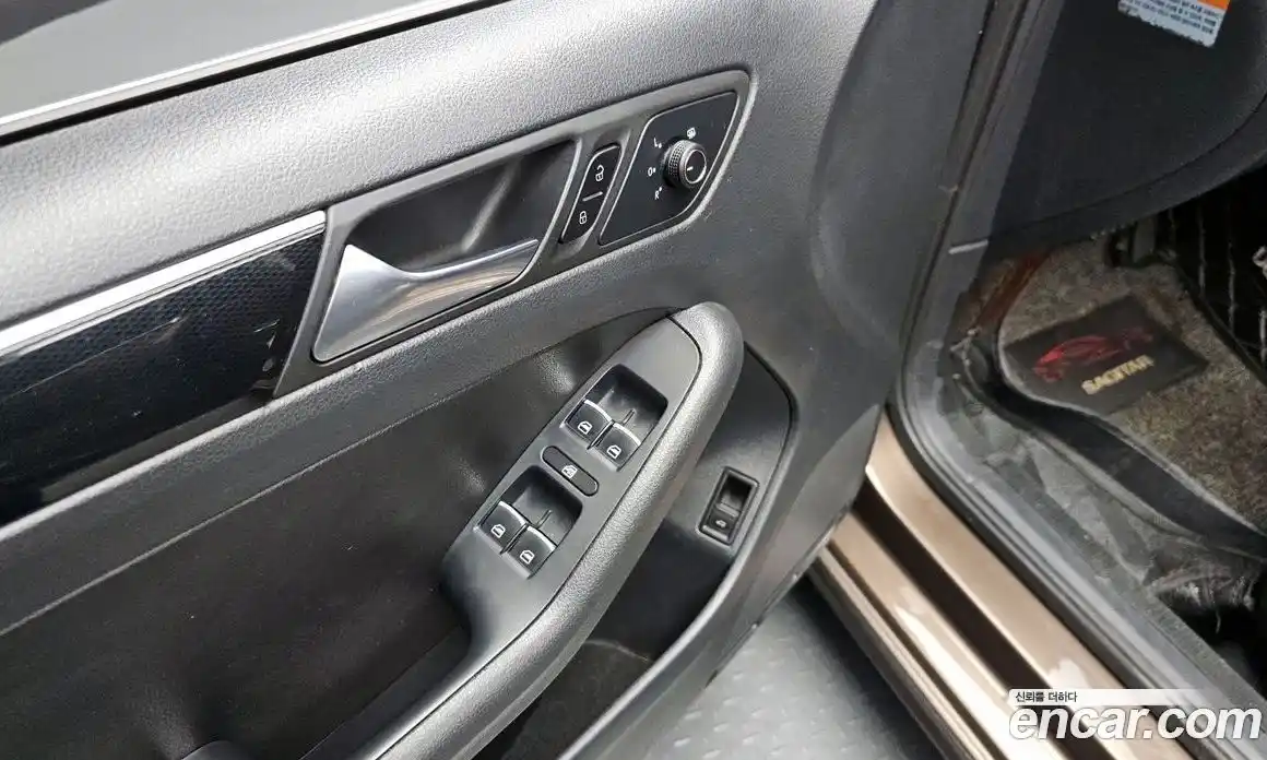 Volkswagen Jetta 2015 2.0 гидро в Москве № 201523, фото 19