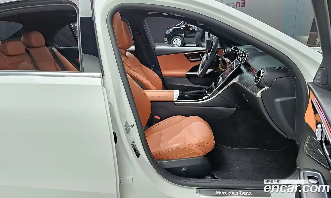 Mercedes-Benz C-Class 2024 2.0 гидро в Москве № 204488, фото 10