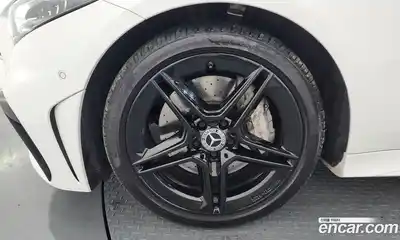 Mercedes-Benz CLS-Class 2022 2.0 гидро в Москве № 206789, миниатюра 5