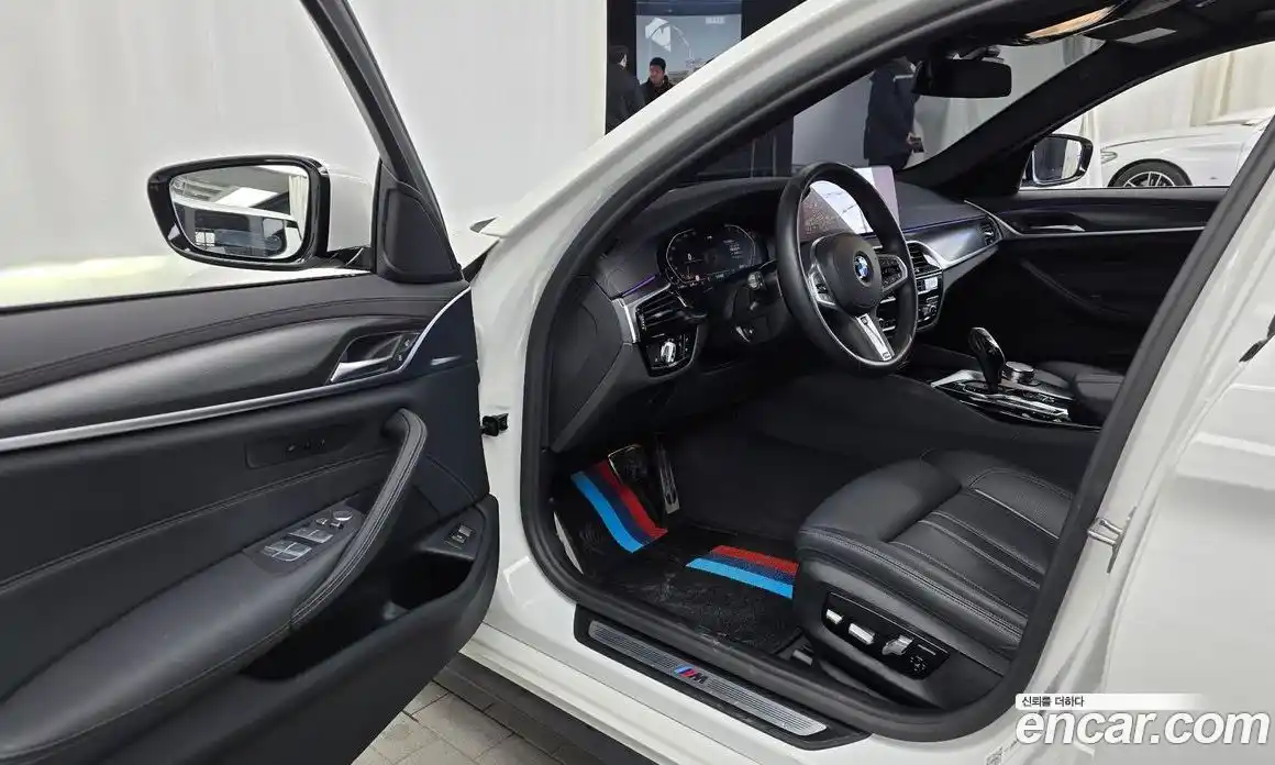 BMW 5-Series 2022 2.0 гидро в Москве, фото 10