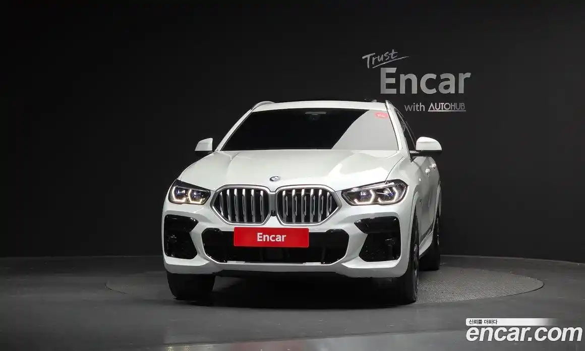 BMW X6 2022 3.0 гидро в Москве № 210989, фото 3