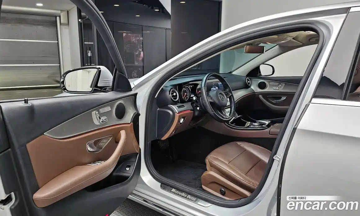 Mercedes-Benz E-Class 2016 2.0 гидро в Москве № 212205, фото 11